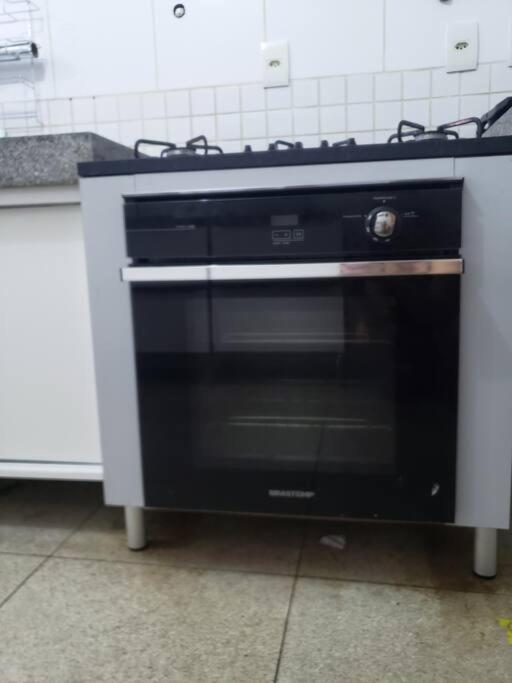 Completo, No Coracao Da Ponta Apartment