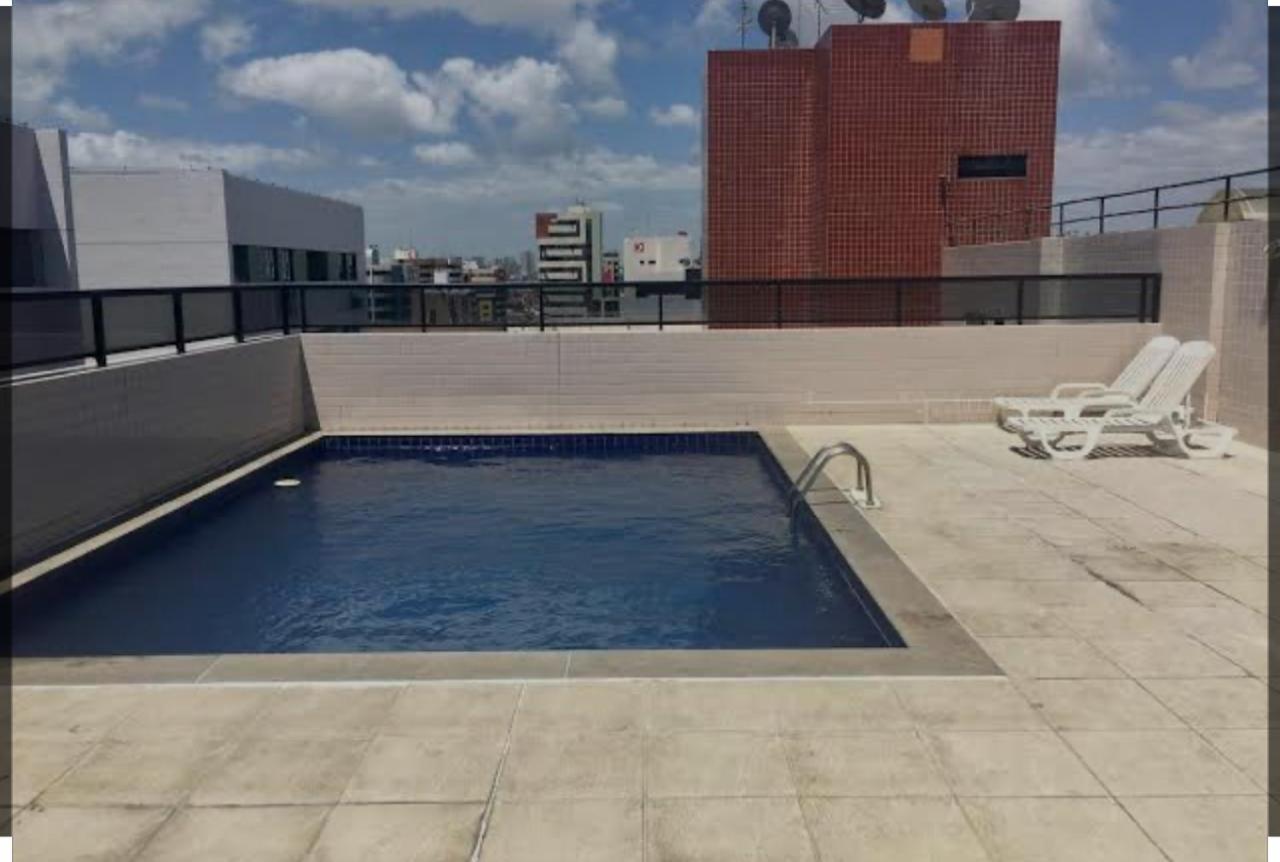 Apartment No Coracao Da Ponta Verde- *