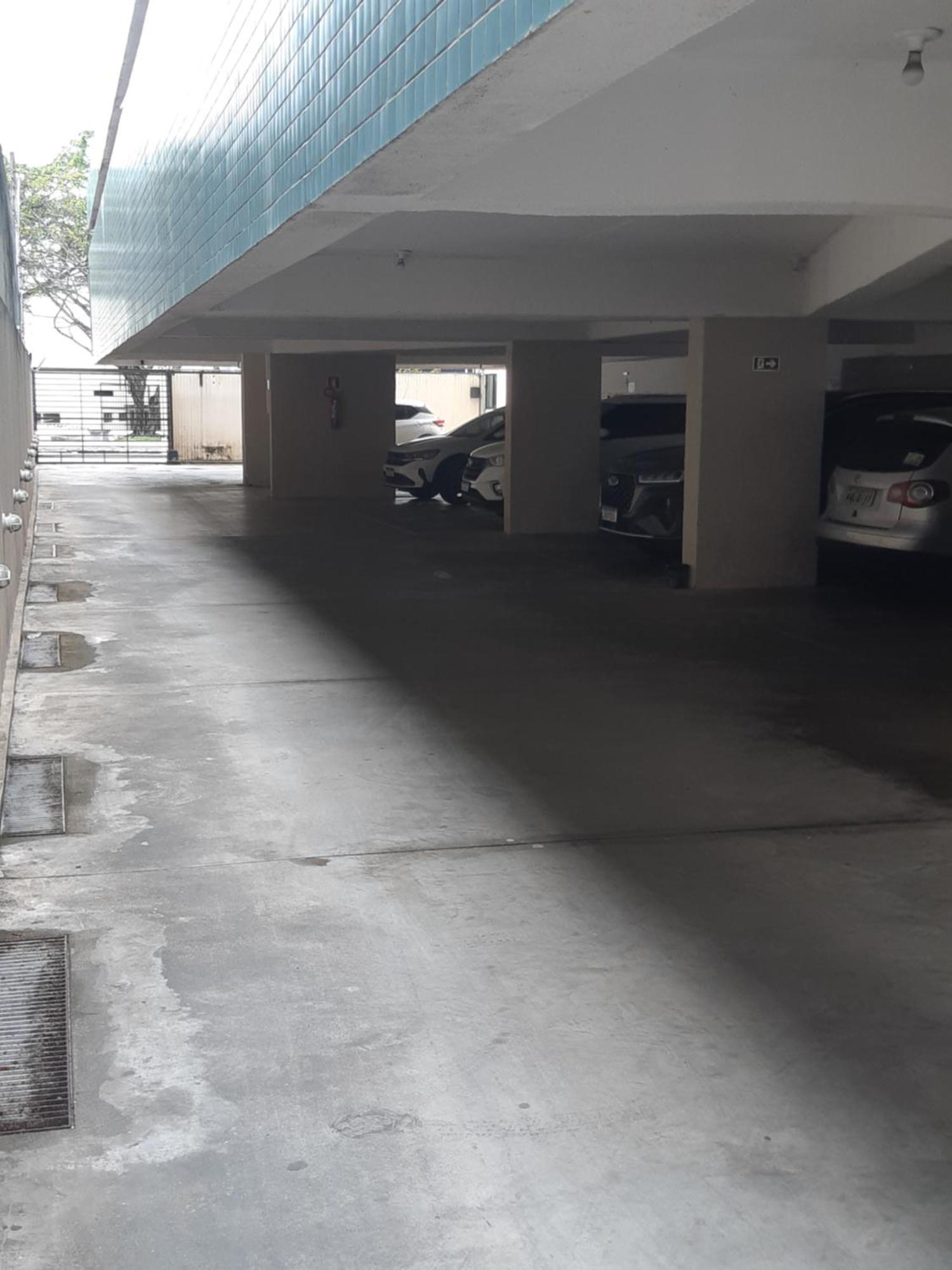 Edificio Gales Da Pajucara * Maceió