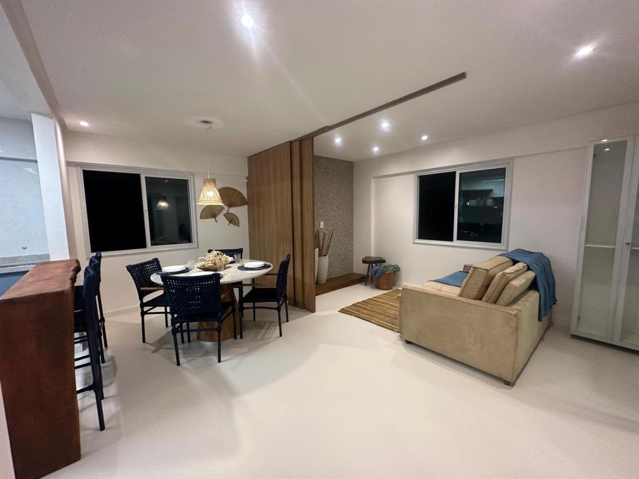Ponta E Sala - Beira Mar - Australia Jtr Apartamento