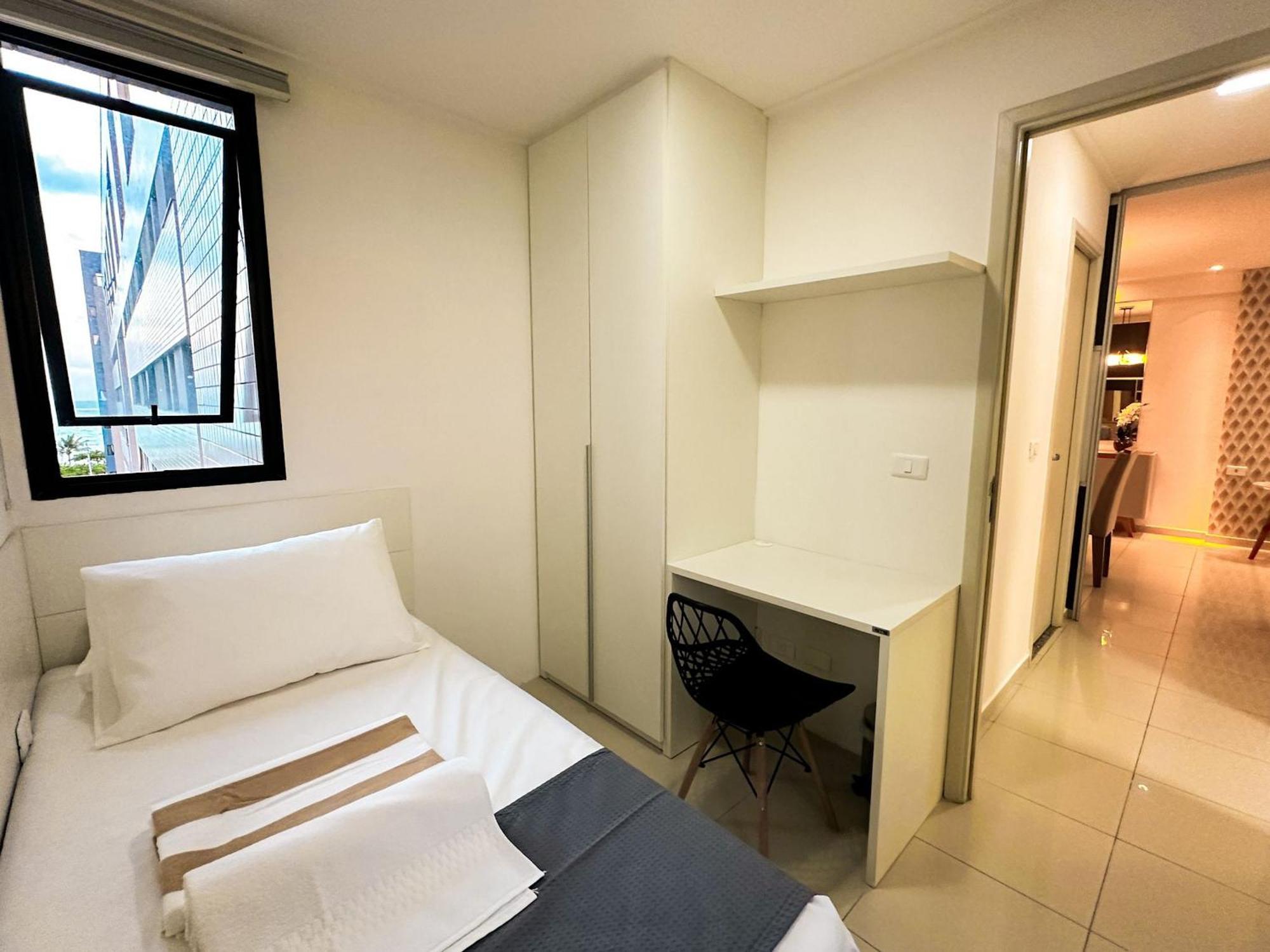 Edificio Neo 2.0 - Pajucara: Localizacao Incrivel Na Beira-mar Da Orla! Apartamento *