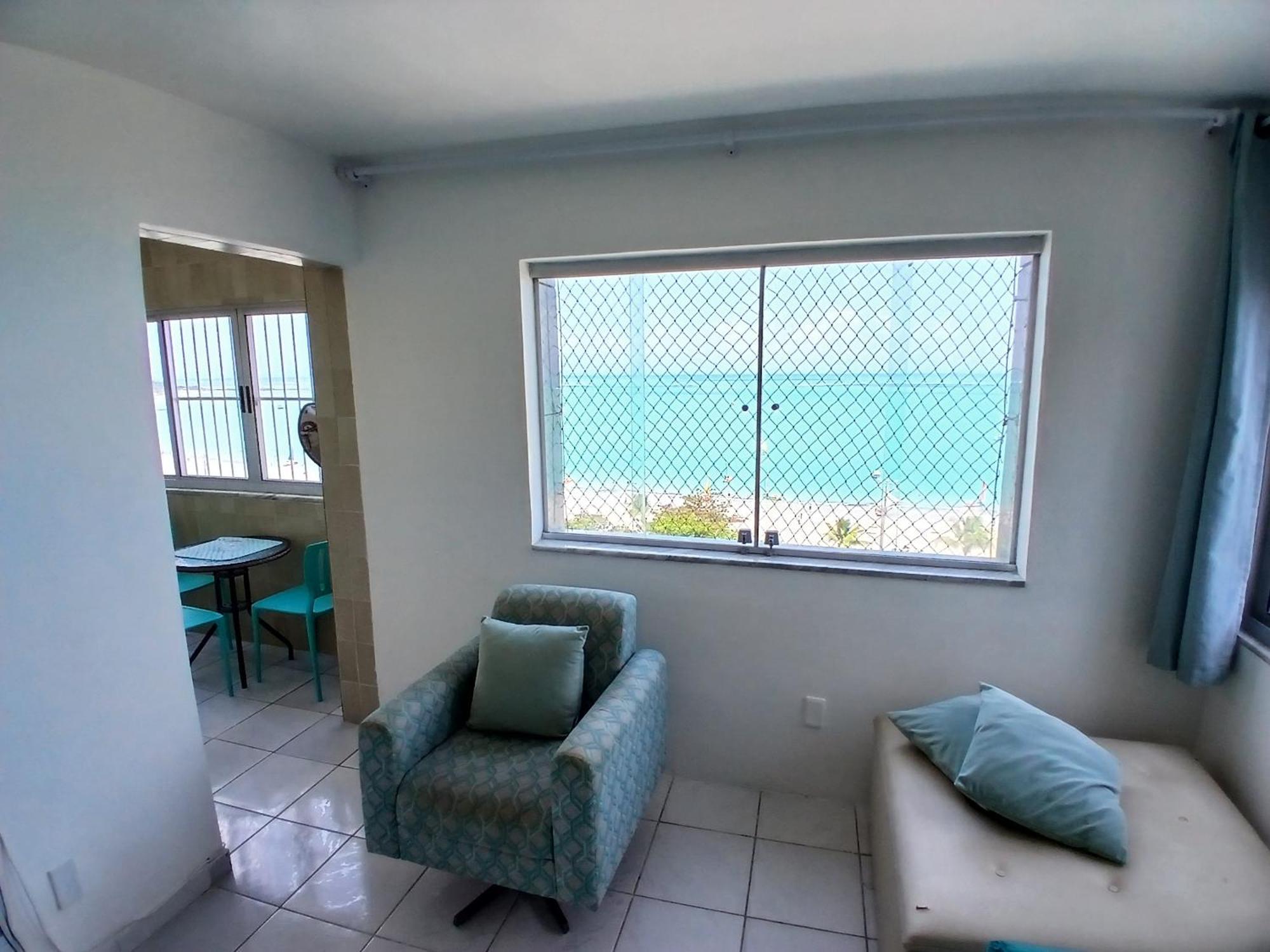 Exclusividade Com Vista Incrivel A Beira-mar Na De Pajucara Dois Quartos - Apto 901 Apartamento
