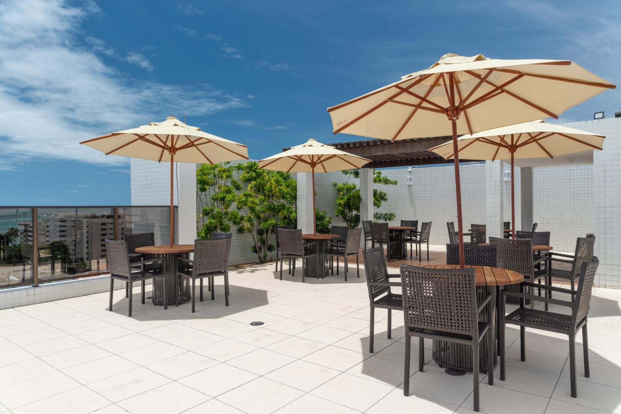 Apartment Alto Padrao Ponta