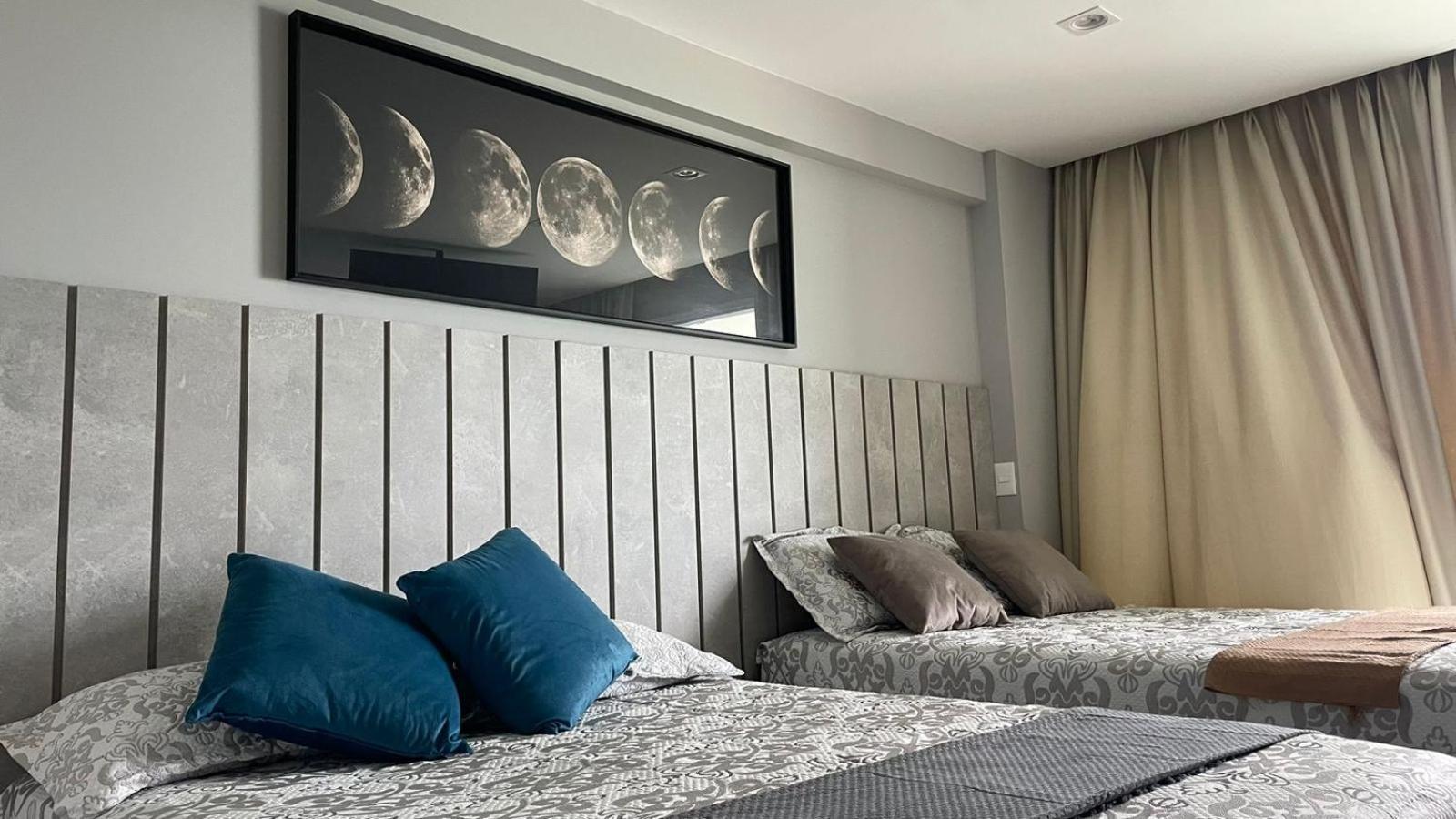 Luxuoso Beira-mar Com Sacada Em Apartamento