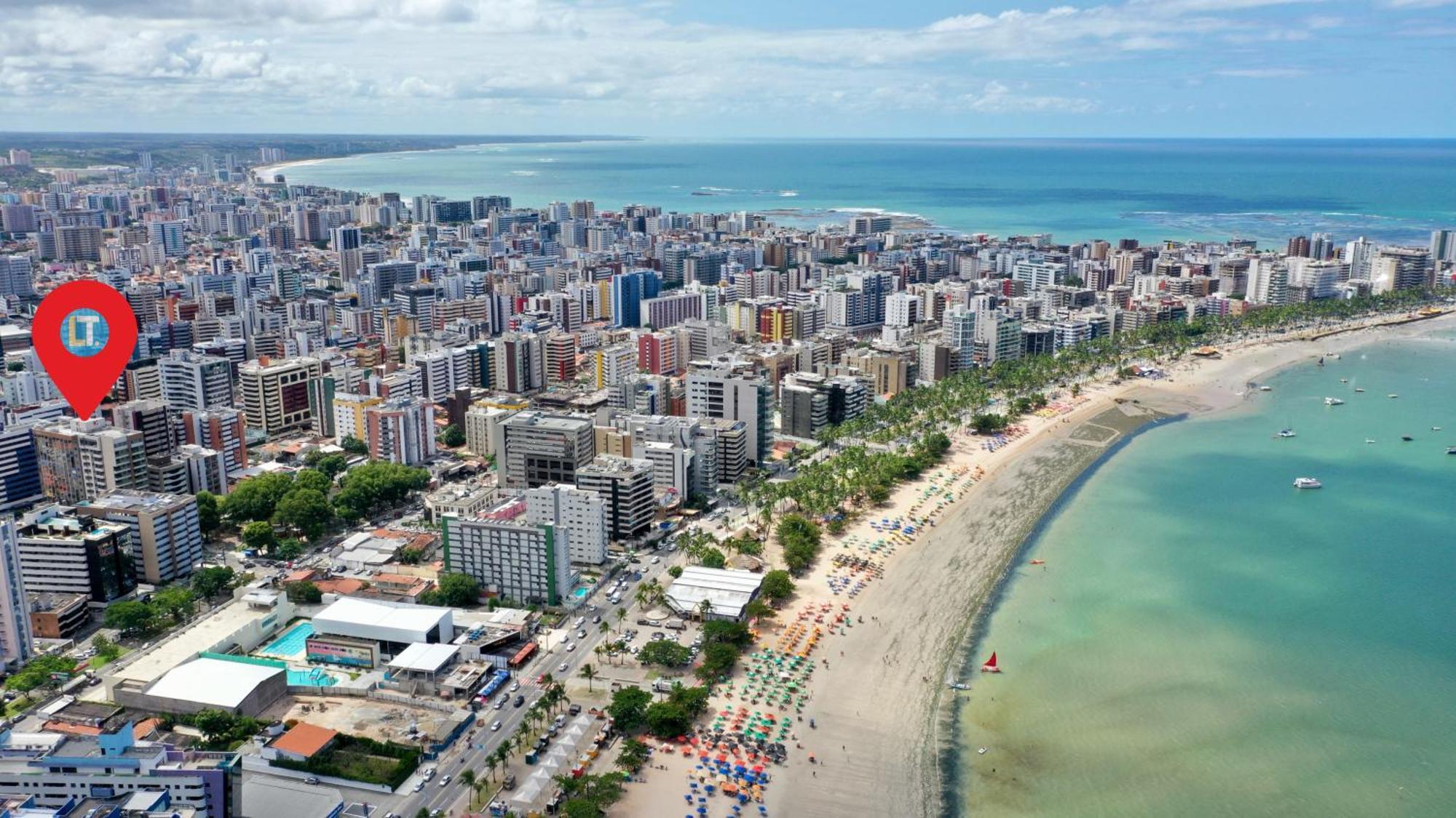 Design 302 - A 300m Pajucara Apartamento *