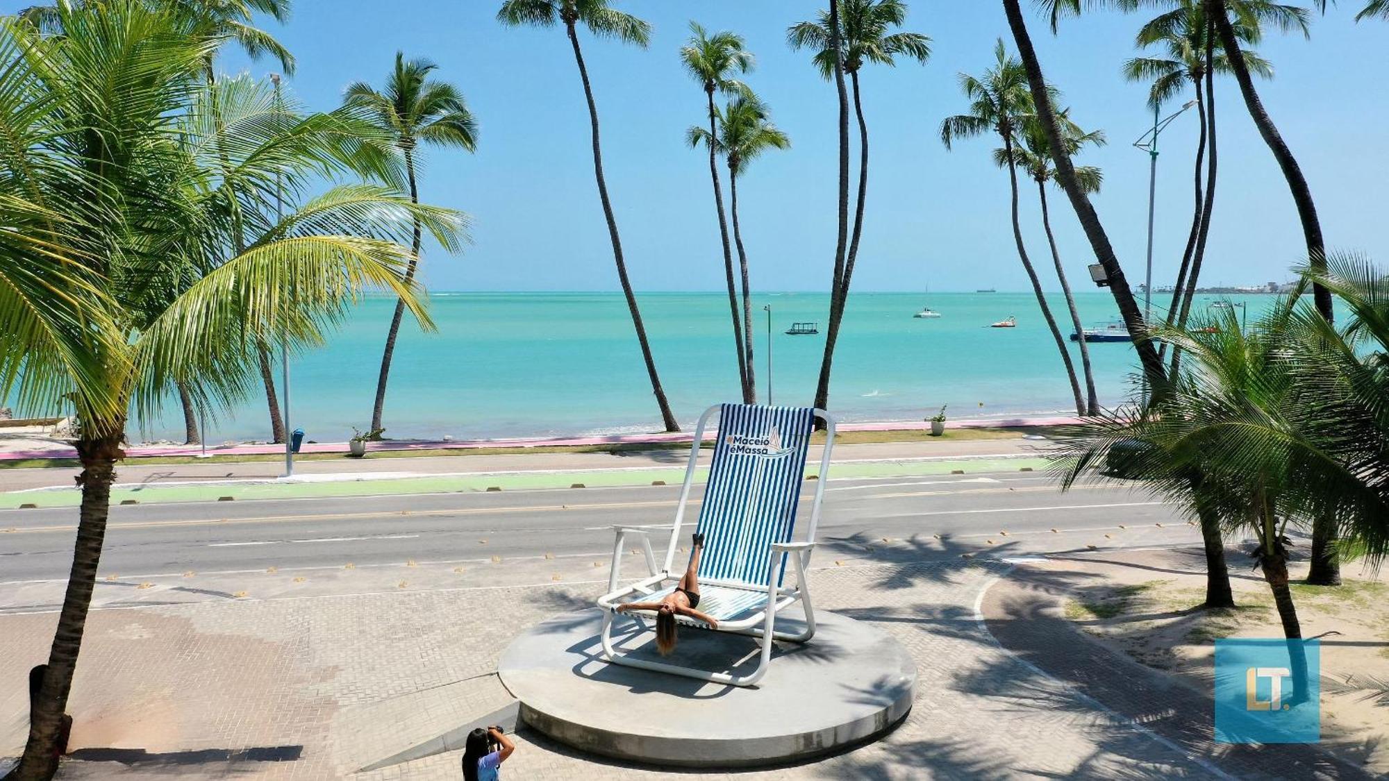 Sevilha Suites: Beachfront Comfort In Ponta * Maceio (Alagoas)