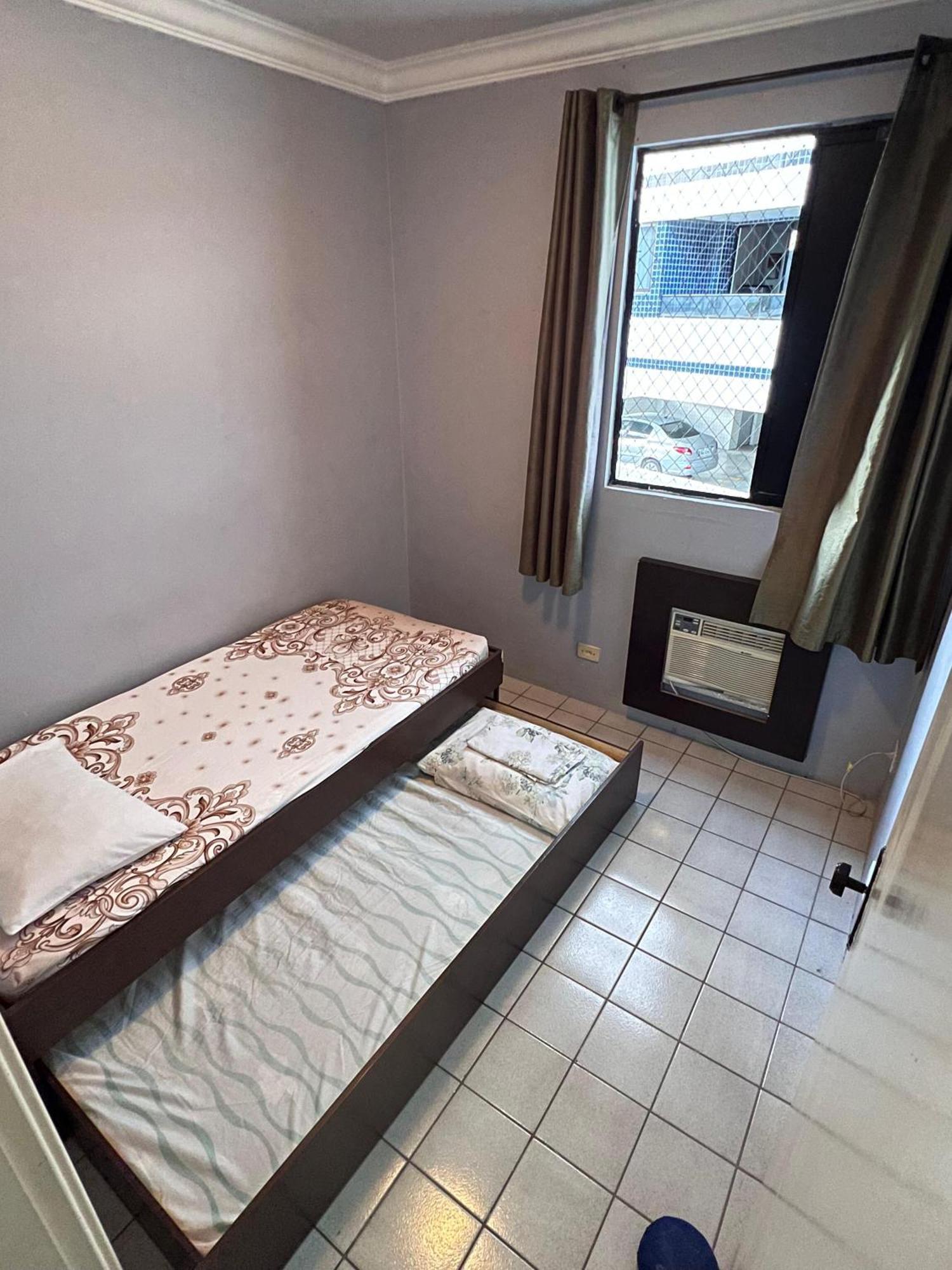 Ponta Apartment *