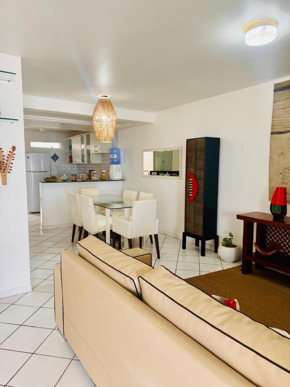 Casa Duplex Beira Mar Com Caseiro De Cortesia Em Casa de férias *