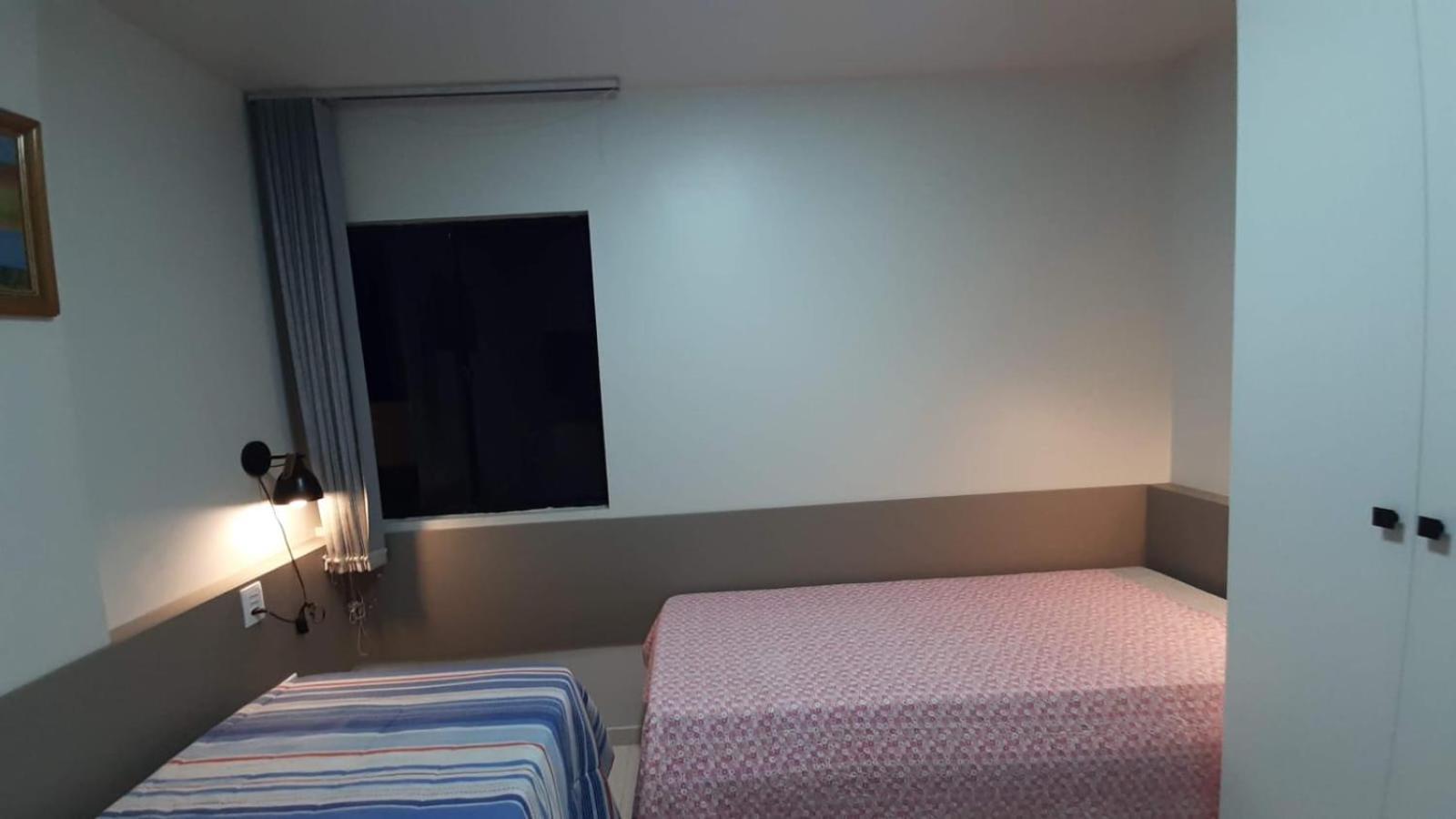 De Ponta Verde, A Beira Mar, Com Sala Climatizada, Paraiso Em *