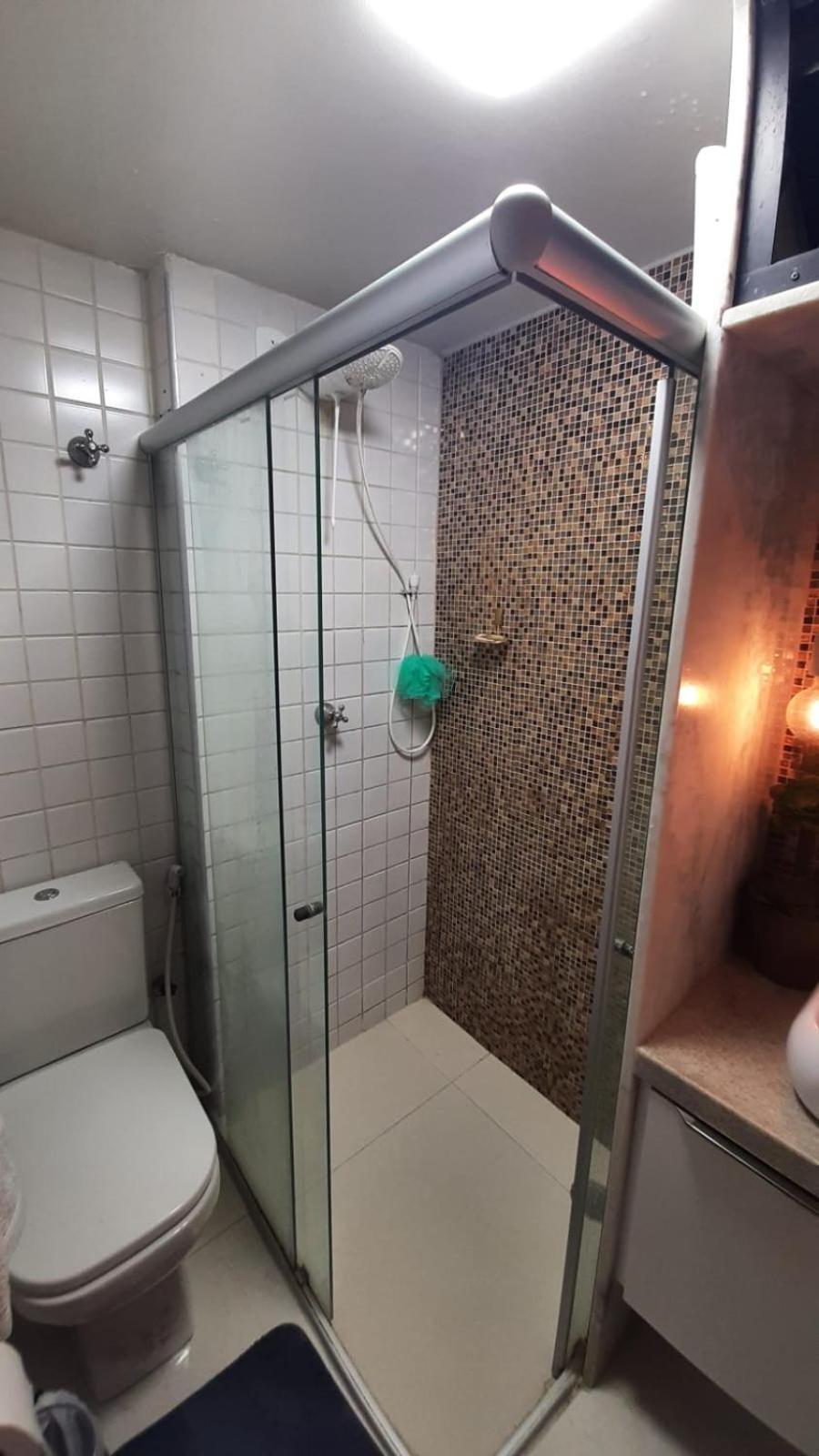 De Ponta Verde, A Beira Mar, Com Sala Climatizada, Paraiso Em Apartamento *