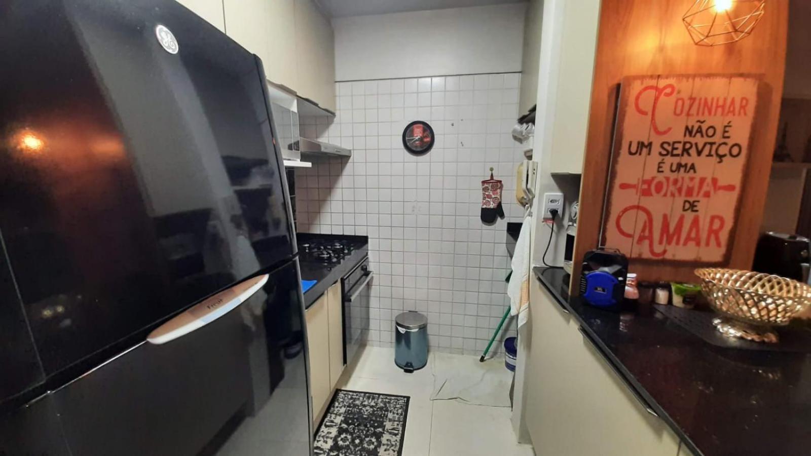 Apartamento De Ponta Verde, A Beira Mar, Com Sala Climatizada, Paraiso Em Maceió