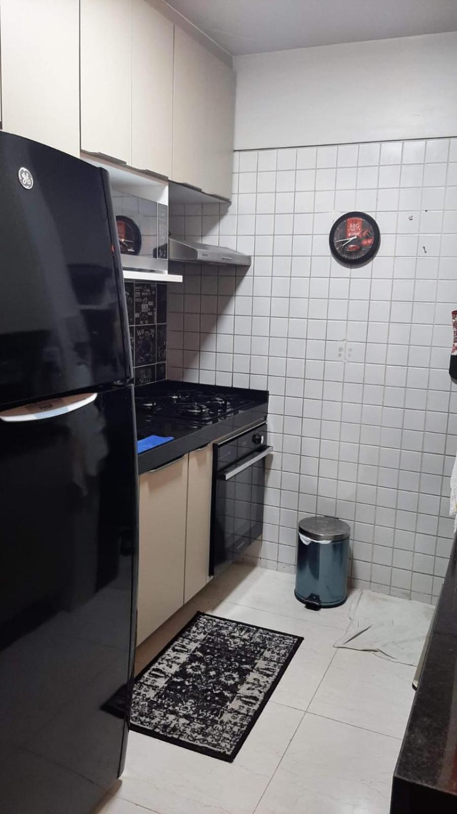 De Ponta Verde, A Beira Mar, Com Sala Climatizada, Paraiso Em Apartamento