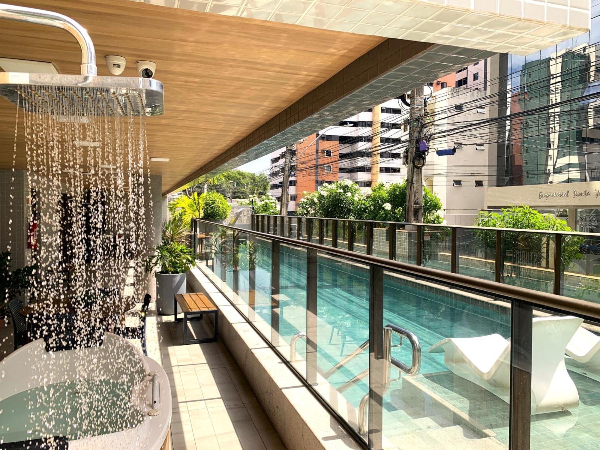 Ponta 250m I Feirinha Do Artesanato I Piscina I Academia