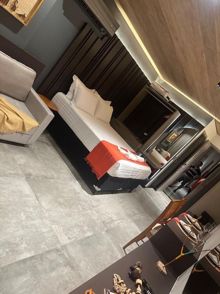 Apartamento Em Beira Mar Pajucara - New Time 1319 *