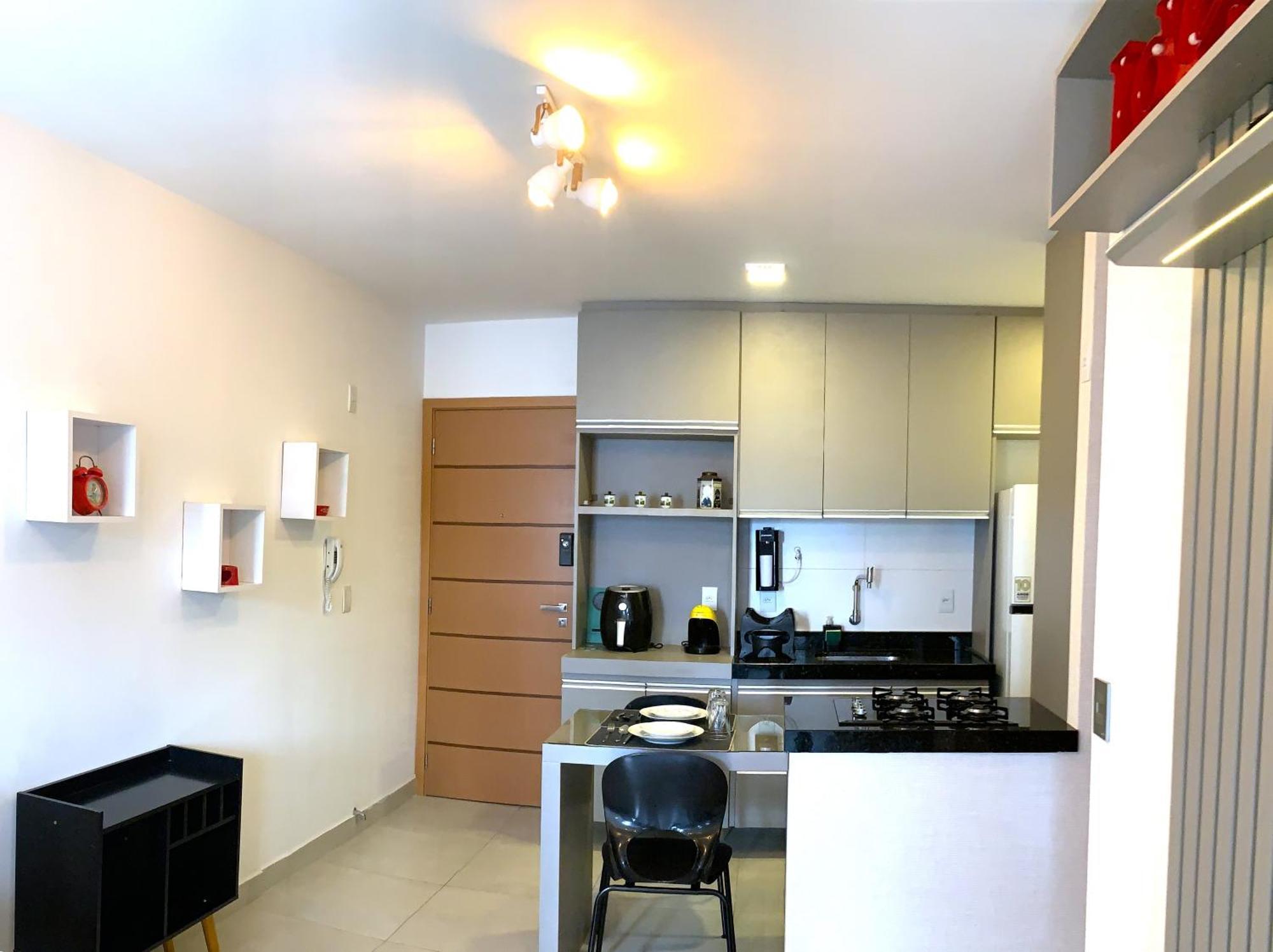 Ponta 250m I Feirinha Do Artesanato I Piscina I Academia Apartamento *