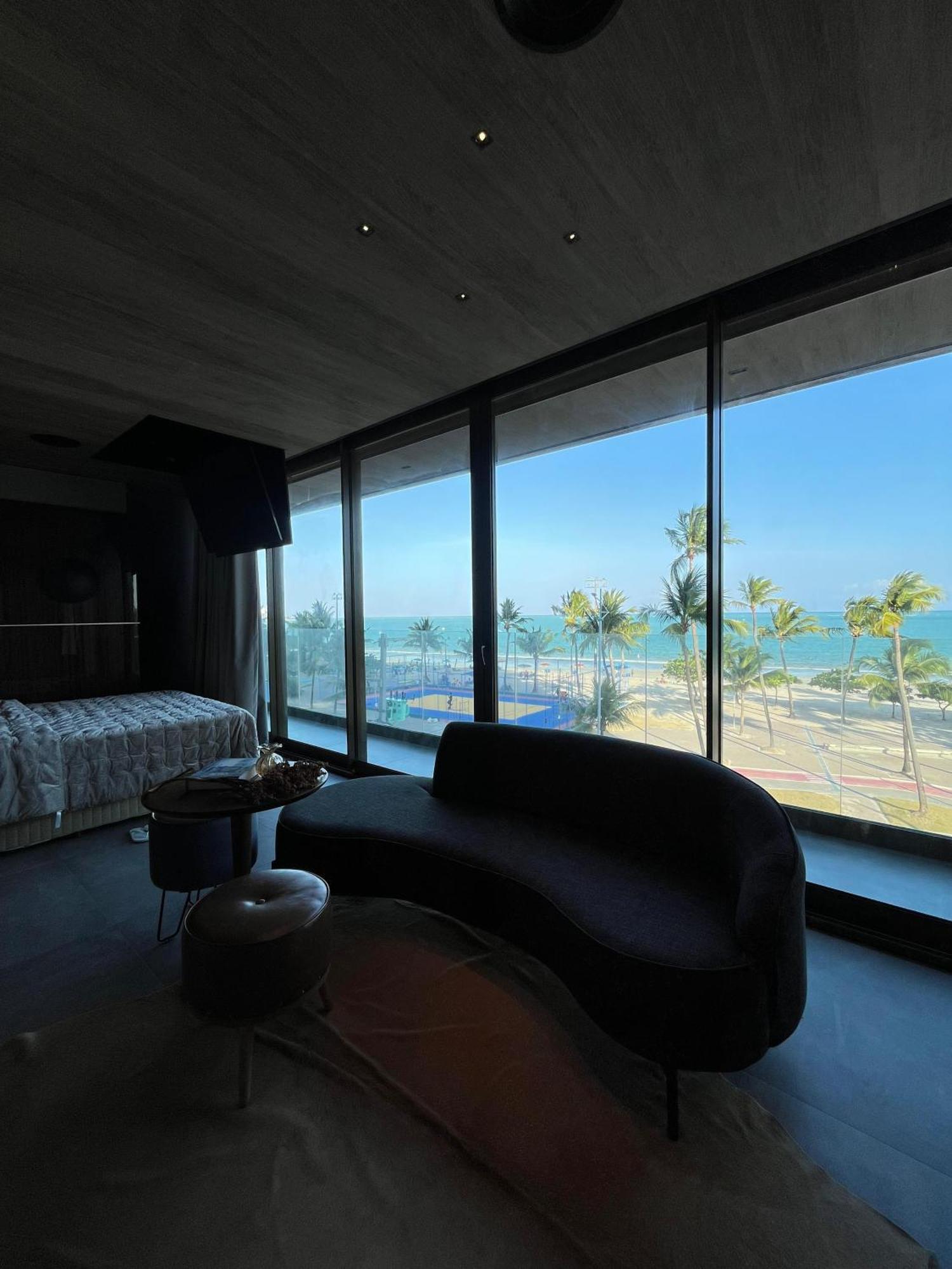Apto Luxo Beira-mar Com Varanda Com Vista Frente Mar Na Da Pajucarant310 * Maceió