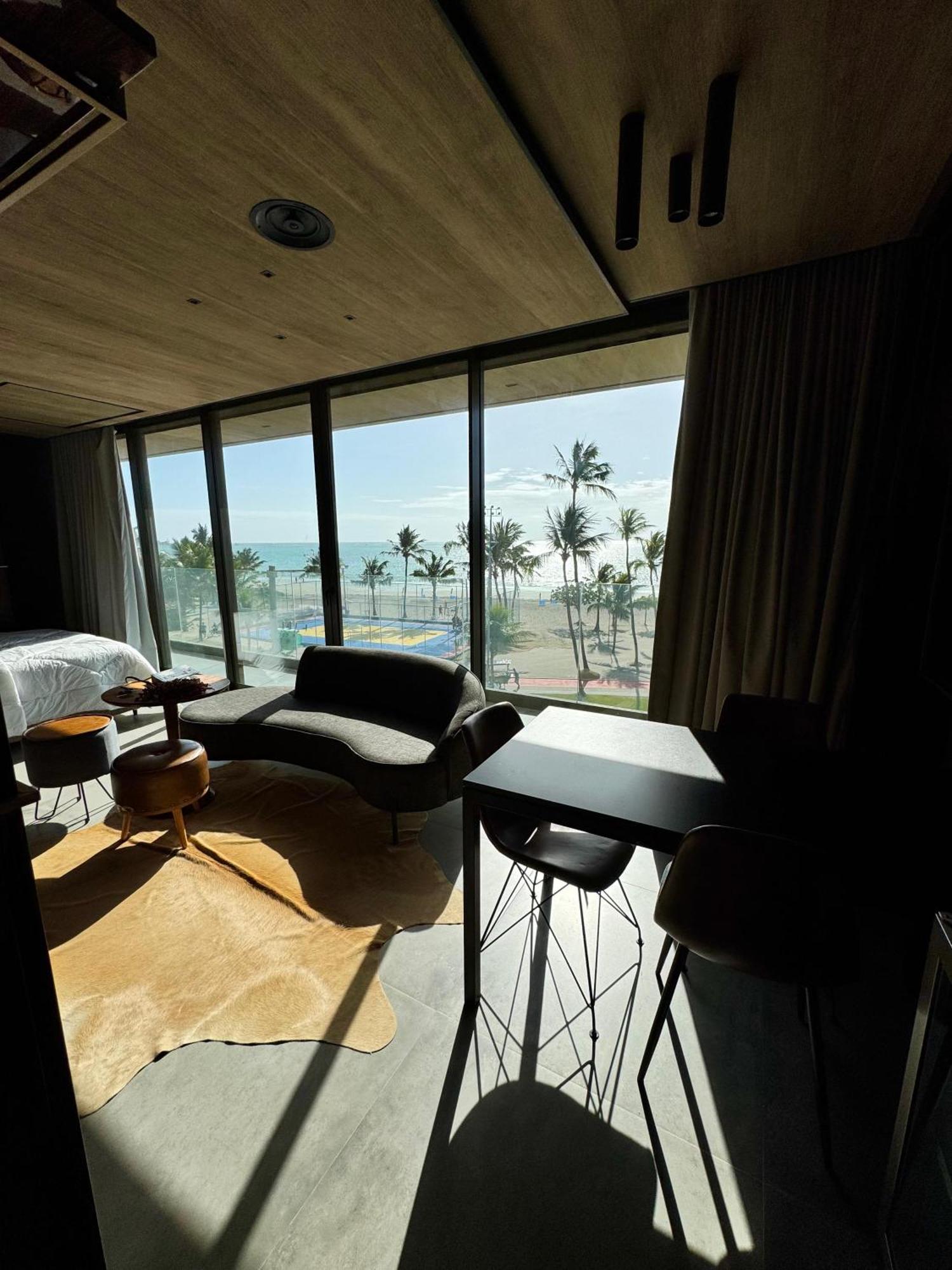 Apartamento Apto Luxo Beira-mar Com Varanda Com Vista Frente Mar Na Da Pajucarant310