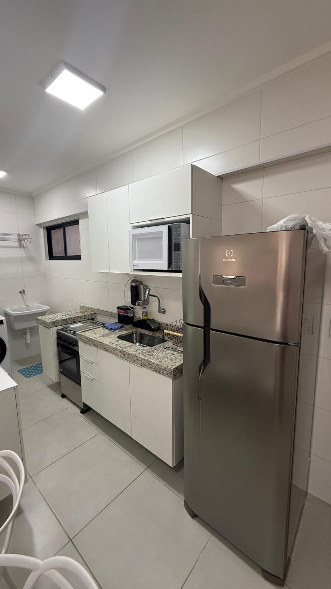 Apartamento Apto E Sala Mobiliado No Bairro Ponta