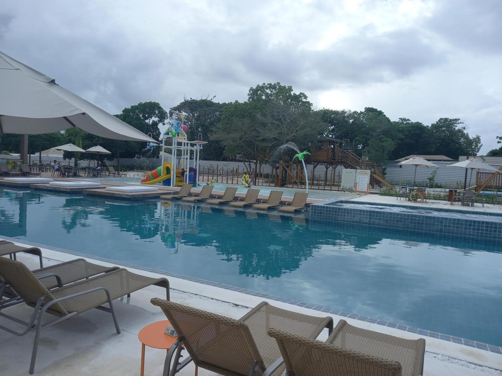 Ipioca Summer Completo Em Pe Na Areia