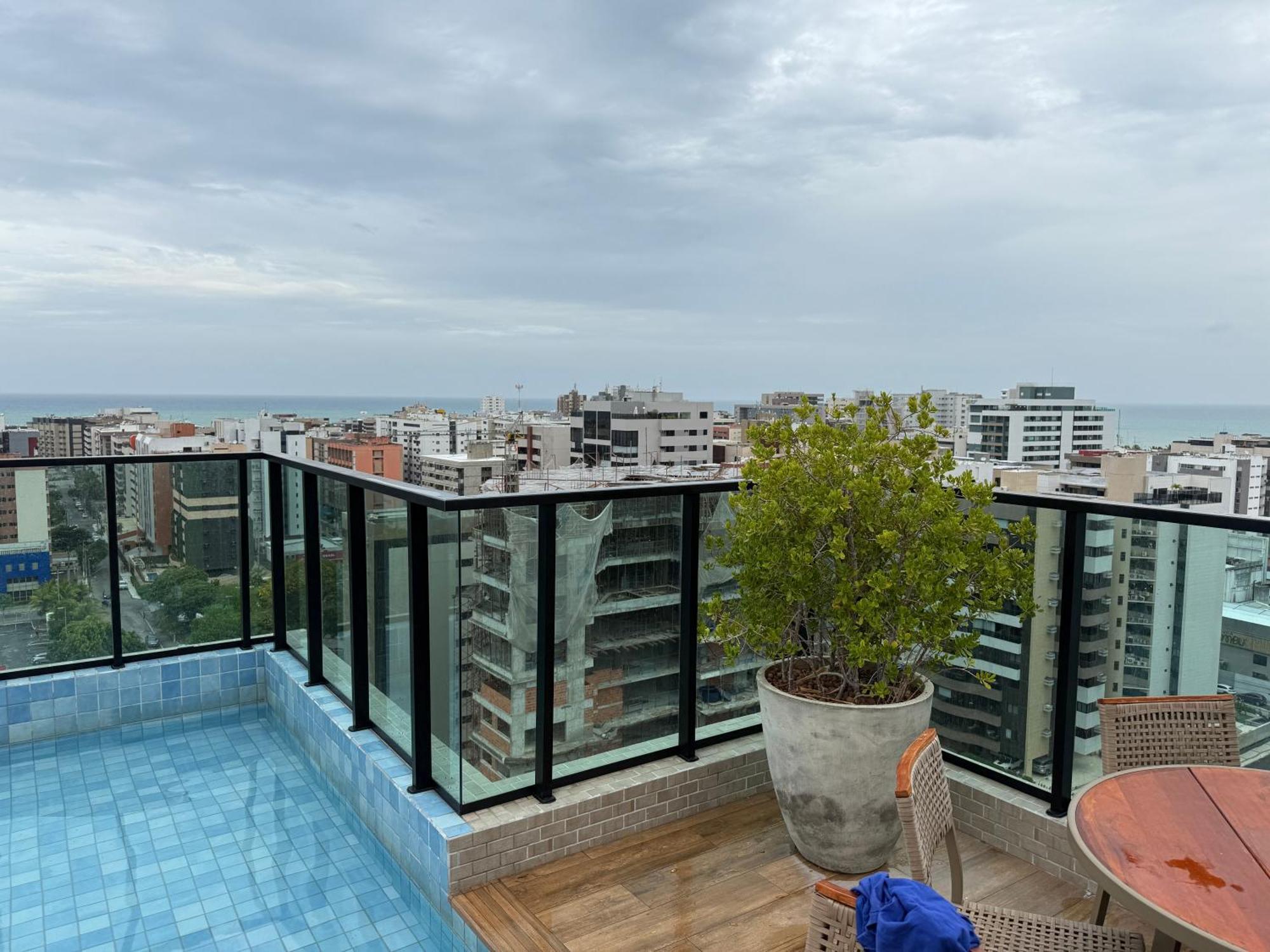 Ponta Paradise Liv 500m Da