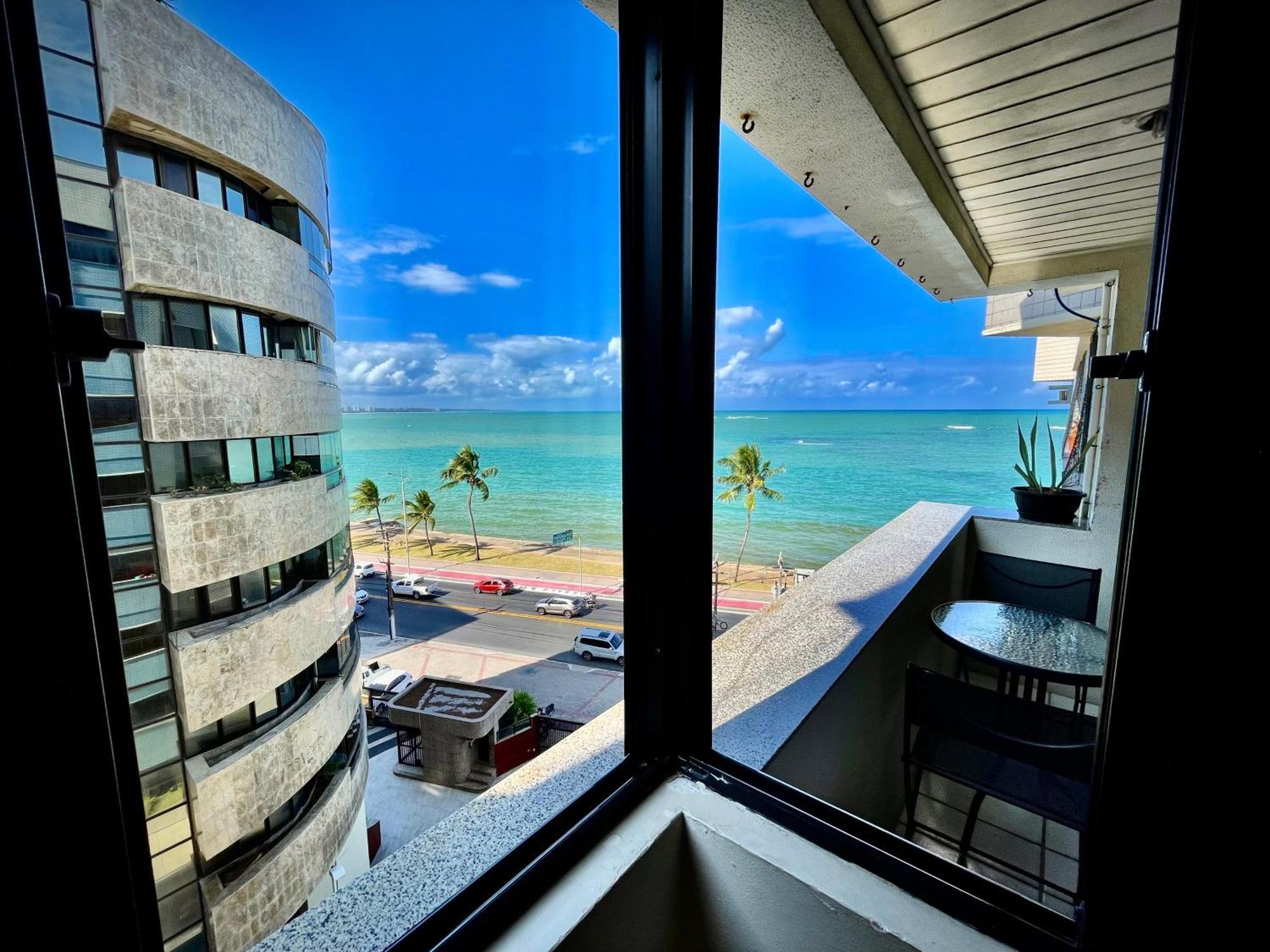 Apartment Beira Mar 2 Quartos Com Ar E Cozinha Completa