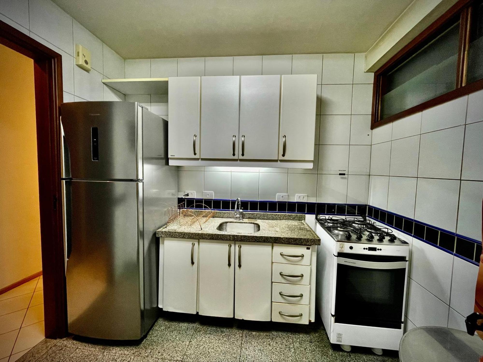 Beira Mar 2 Quartos Com Ar E Cozinha Completa *