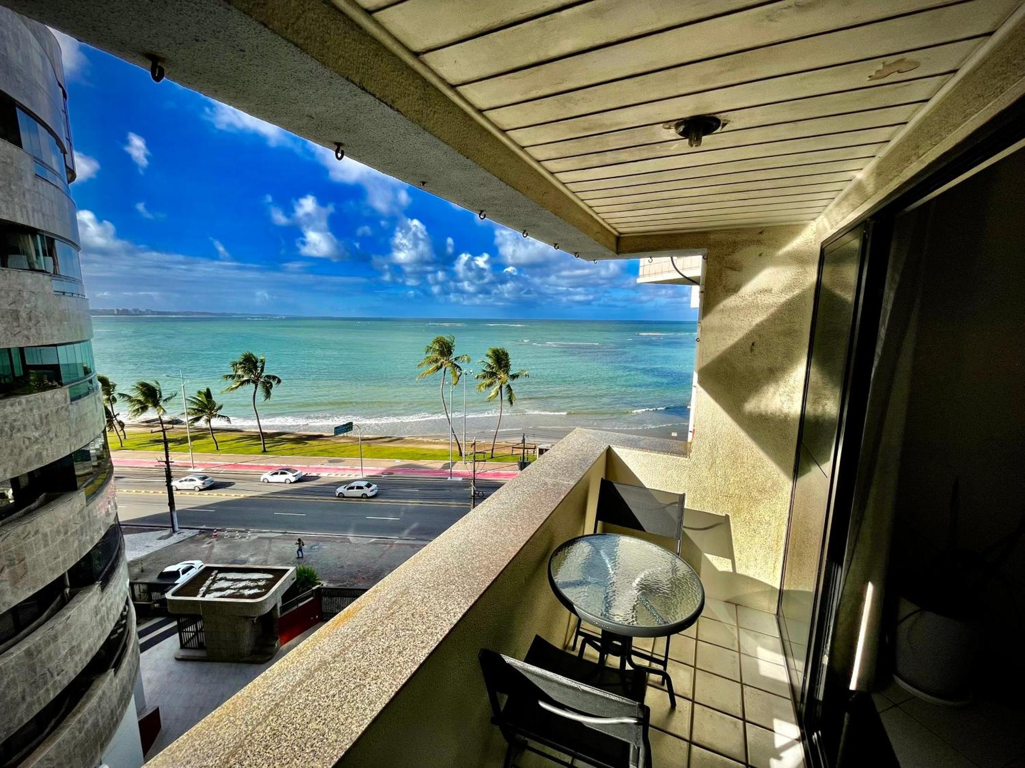 Beira Mar 2 Quartos Com Ar E Cozinha Completa * Maceio (Alagoas)