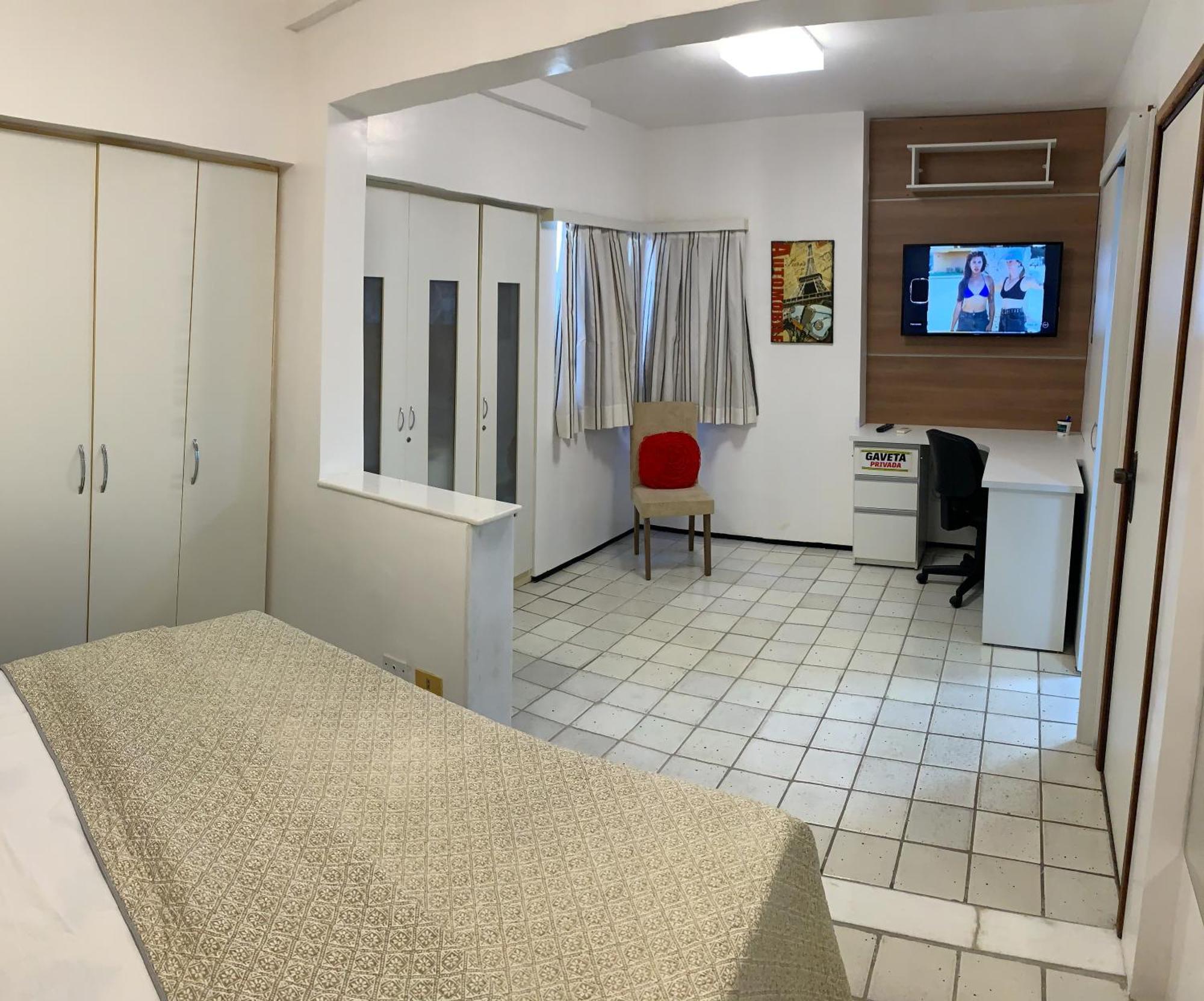 Apartamento Ponta 250m I Piscina I Garagem I Lirios 502