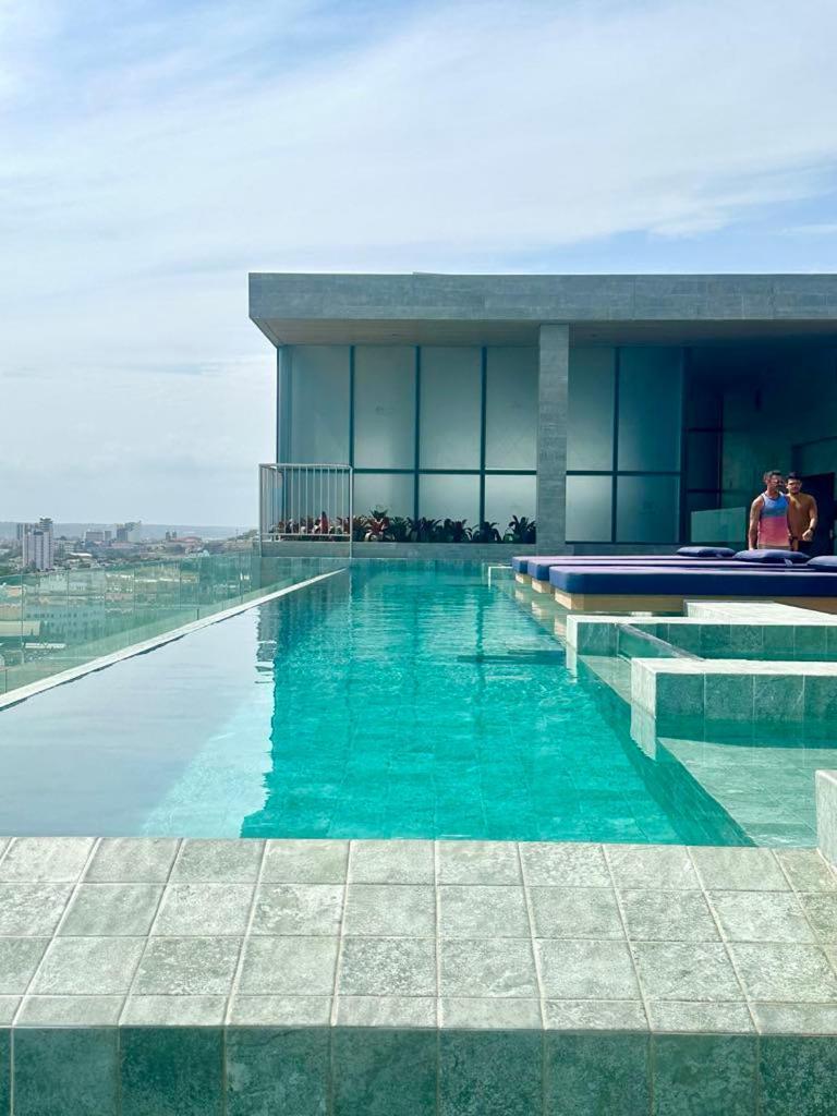 Apartamento Beira Mar New Time 1014 *