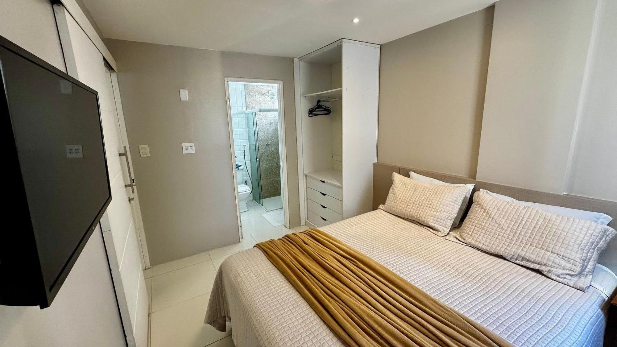Apartment Sevilha Suites: Beachfront Comfort In Ponta
