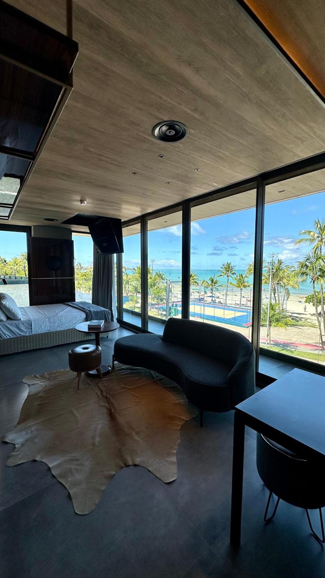 Apartamento Apto Luxo Beira-mar Com Varanda Com Vista Frente Mar Na Da Pajucarant310 *
