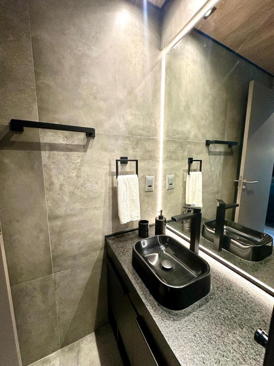 Apartamento Beira Mar Nt 1415 *