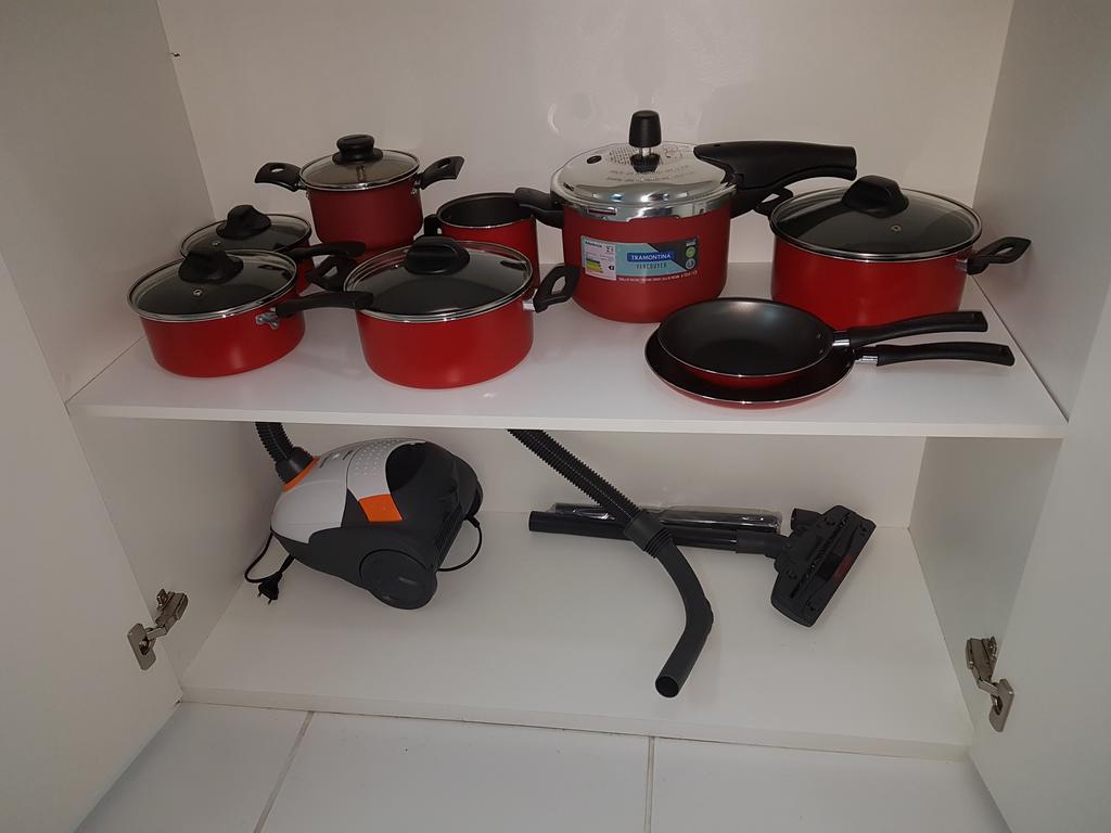 Apartamento quarto e sala em Ponta Verde Apartamento *
