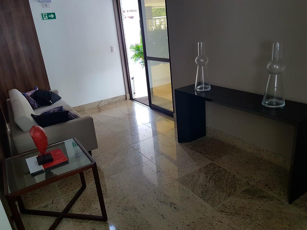 Apartamento quarto e sala em Ponta Verde *