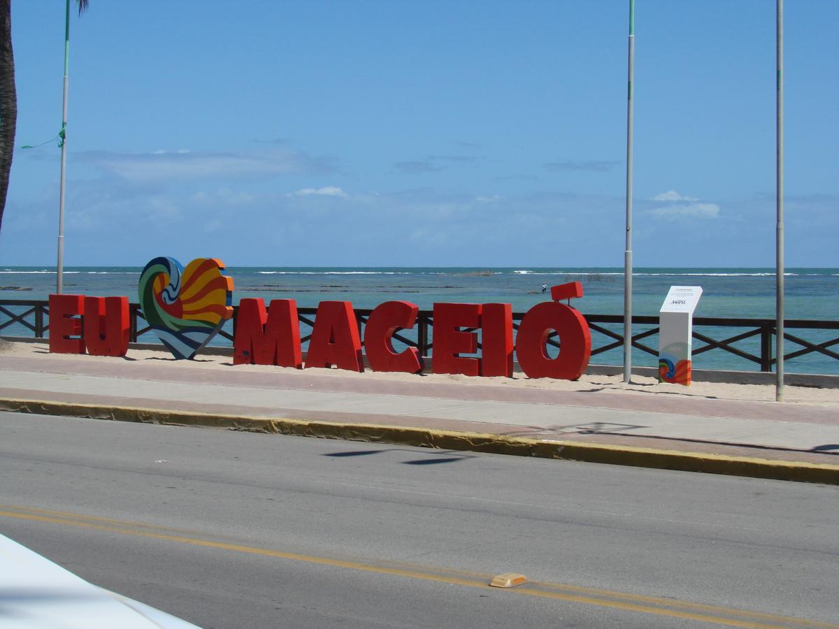 Apto Na Praia De Pajucara - Port Ville 1 Maceió