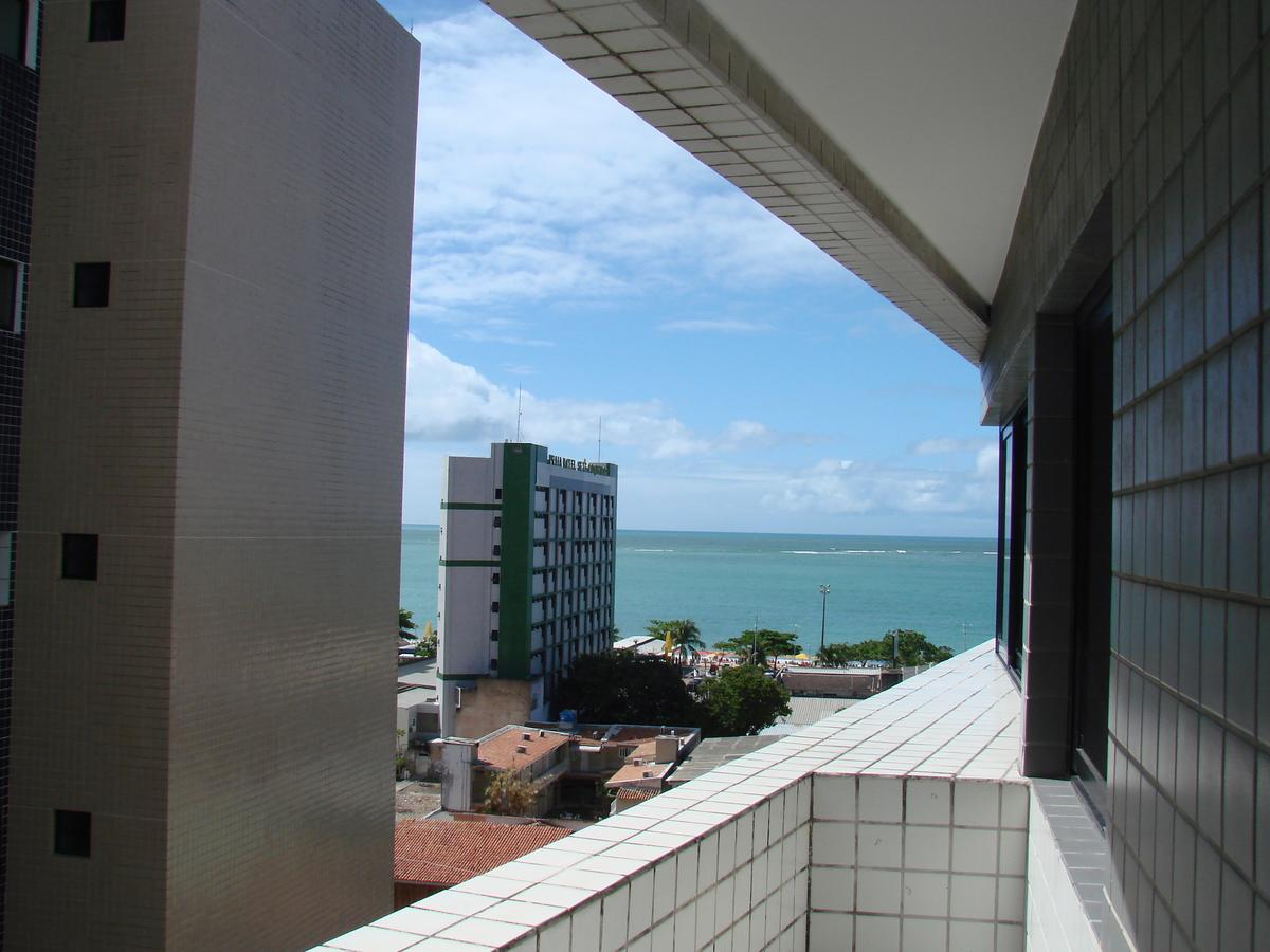 Apto Na Praia De Pajucara - Port Ville 1