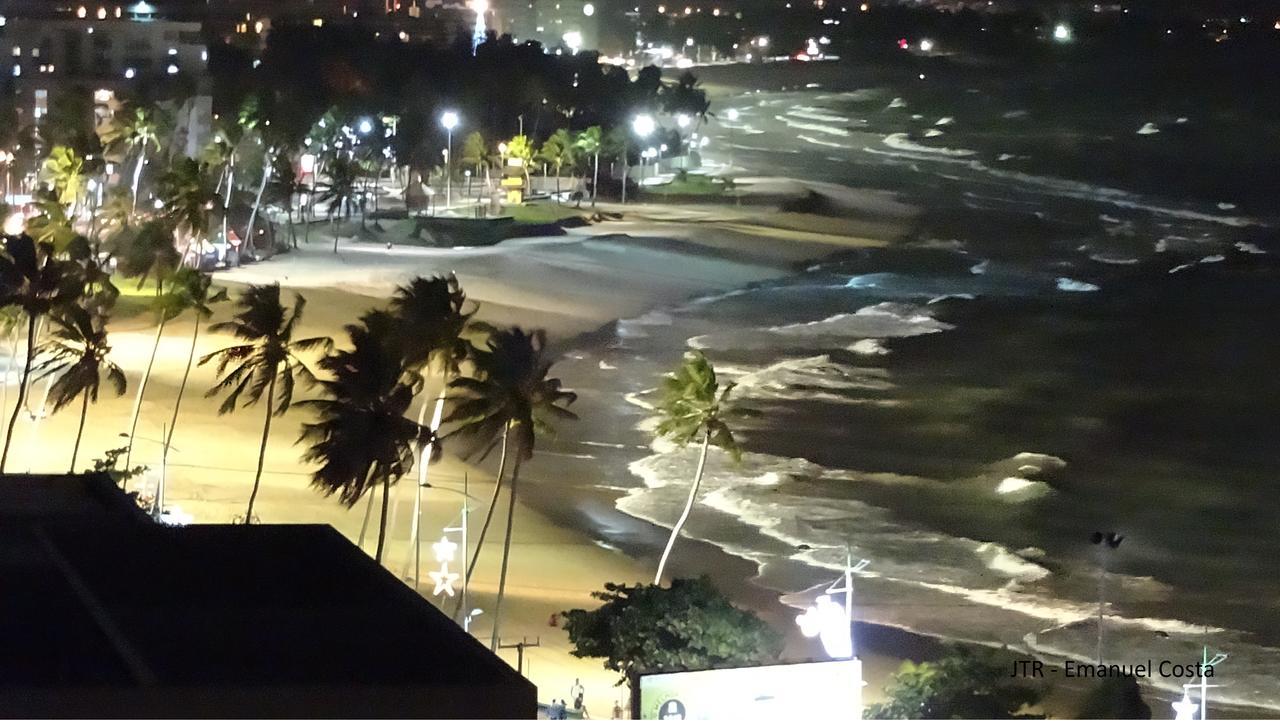 Apart no Cond JTR - Maceió *