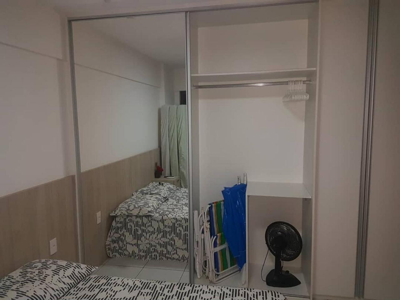 Apartamento quarto e sala em Ponta Verde Apartamento
