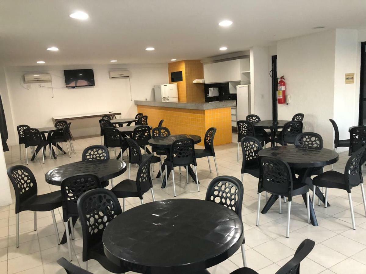 Residencial Portville Pajucara, N 1495 *