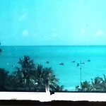Apartamento com Vista para Mar e Bicicletas
