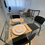 Quarto E Sala Em Ponta Verde - Edf. Mariella