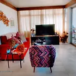 Quarto Em Apto Compartilhado Beira Mar