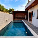 Casa De Praia Com Piscina Em Maceio - Ipioca - Sauacuhy