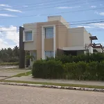 Hibiscus Casa Condomínio com Piscina