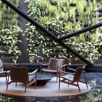 Studio em excelente localização e vista para o mar