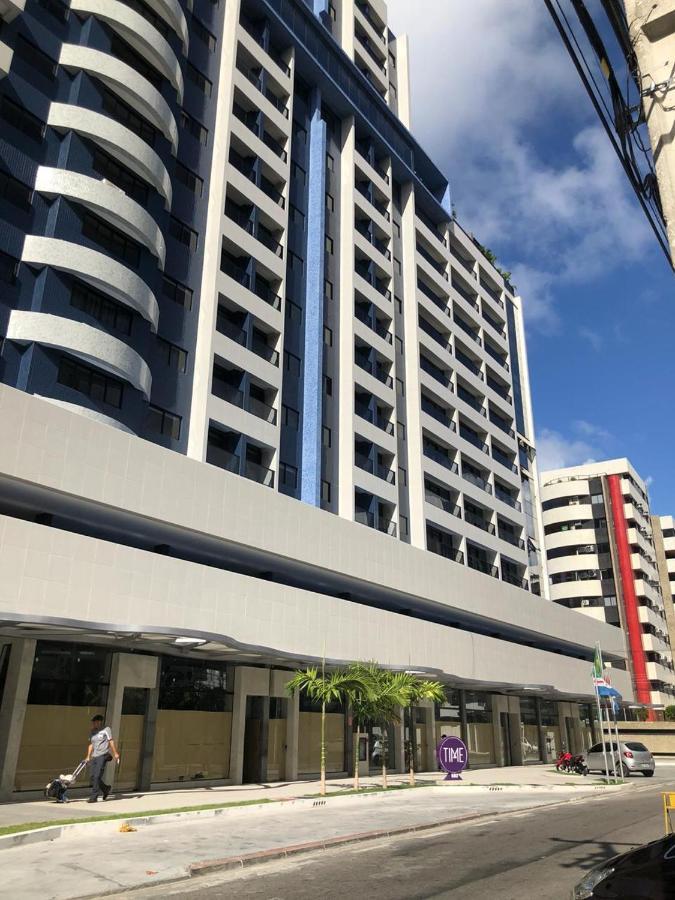 Edificio Time Apartamento 1404 *