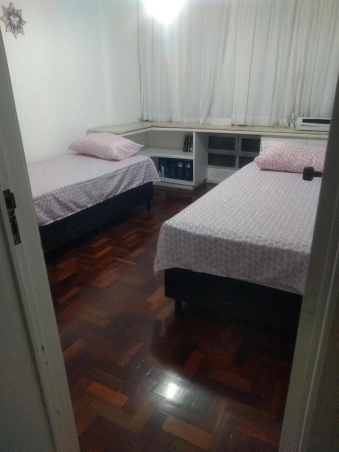 Quarto Em Apto Compartilhado Beira Mar Homestay