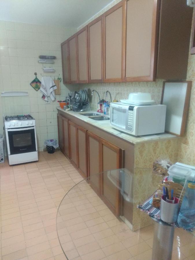 Quarto Em Apto Compartilhado Beira Mar Homestay
