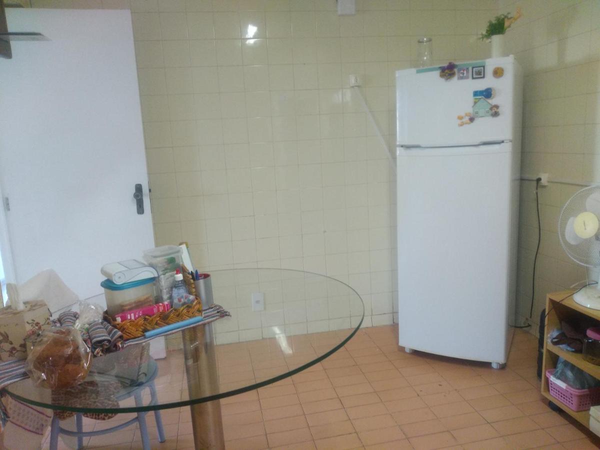 Quarto Em Apto Compartilhado Beira Mar *