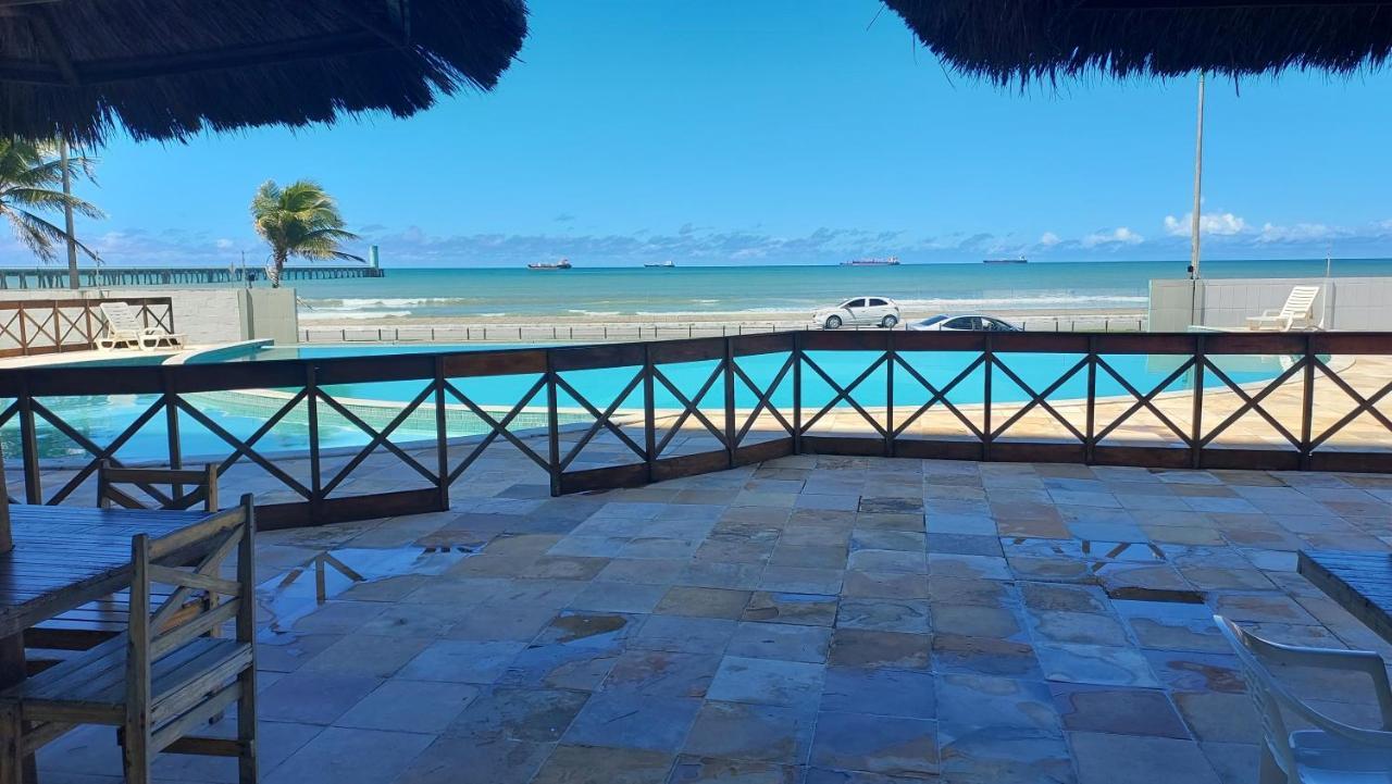 Apartamento Beira-mar Com 2 Quartos